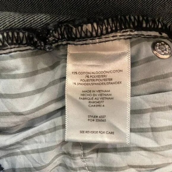 Cabi 4327 Button Fly Straight Jeans Fall 2022 Size 14 EUC - Picture 8 of 10